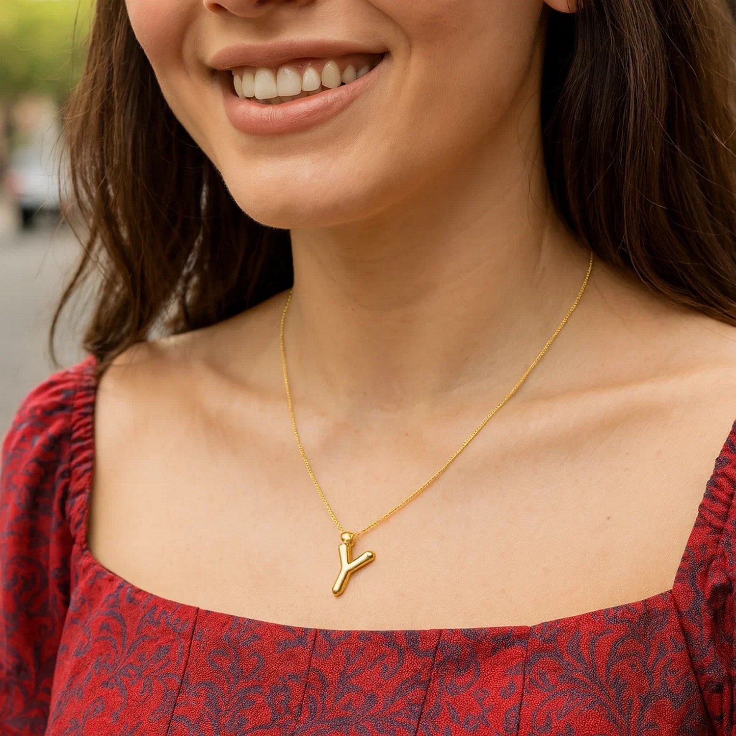 14K Yellow Gold Helium Initial Y Pendant