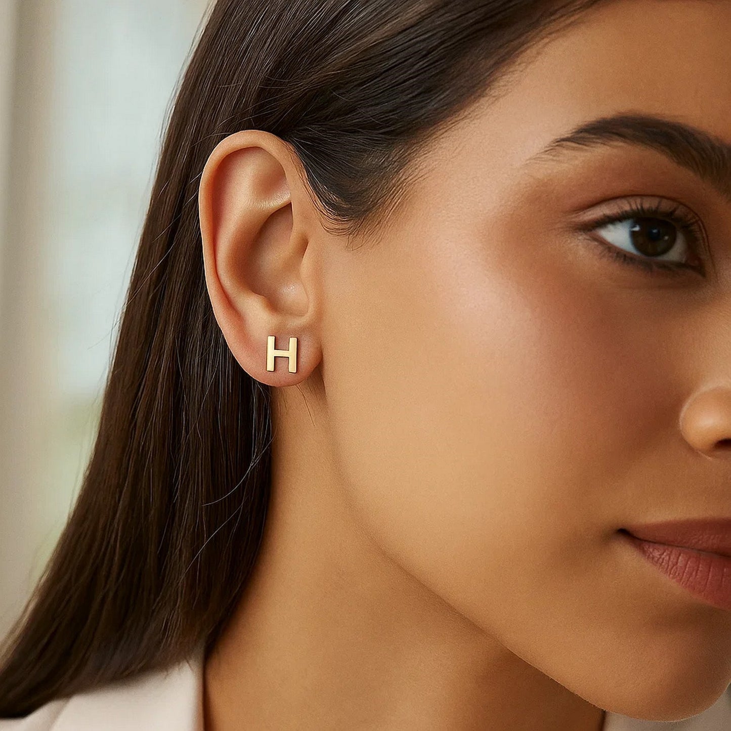 14K Yellow Gold Yours Truly Initial H Stud Earrings